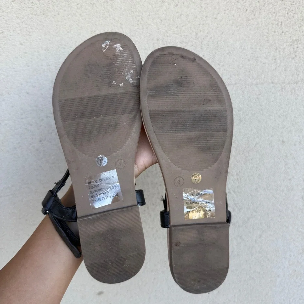 Arizona Boho Floral Sandals Cameron II Girls 4 Black Laser Cut Ankle Strap Flat